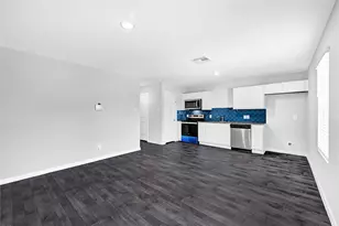16571 Colleen Pl, Conroe, TX 77306 - Photo 6