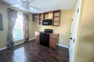 9500 Mayfield Ave, Shiro, TX 77876 - Photo 4