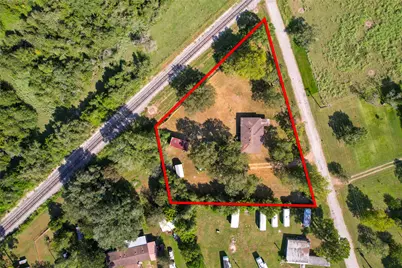 401 Anderson Road, Cuero, TX 77954 - Photo 2