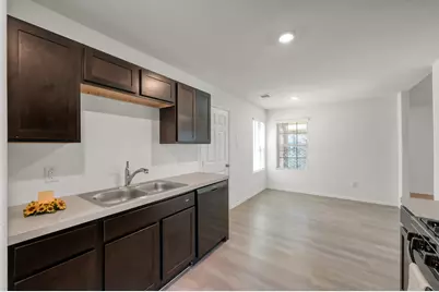 1710 Campos Court, Conroe, TX 77301 - Photo 12