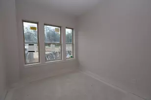 128 Frost Fall Ct, Willis, TX 77318 - Photo 26