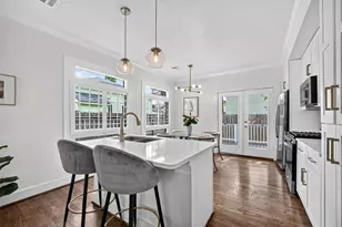 904 Arlington St, Houston, TX 77008 - Photo 8