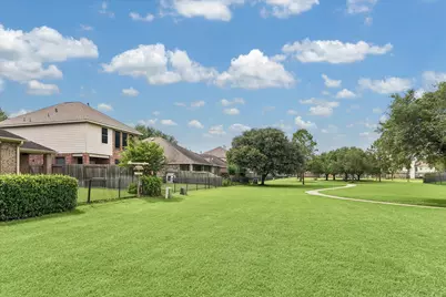 2214 Wembley Way, Rosenberg, TX 77471 - Photo 18