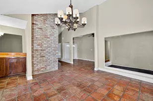 7211 Las Brisas Dr, Houston, TX 77083 - Photo 14