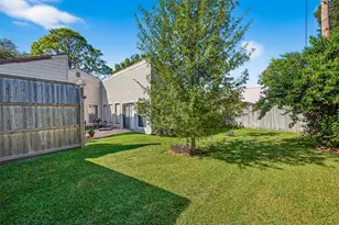 7211 Las Brisas Dr, Houston, TX 77083 - Photo 46