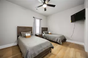2409 Dolly Wright St, Houston, TX 77088 - Photo 30
