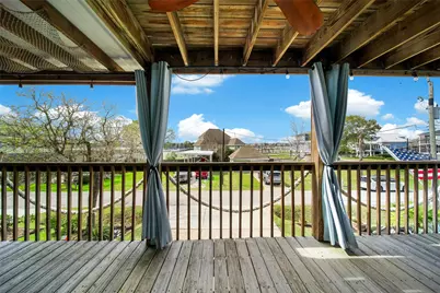 415 Narcissus Road, Clear Lake Shores, TX 77565 - Photo 6