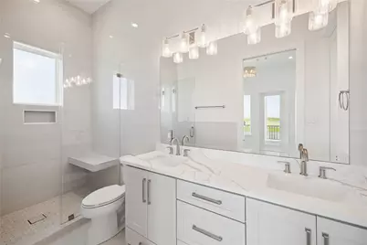 11346 Beachside Drive, Galveston, TX 77554 - Photo 20
