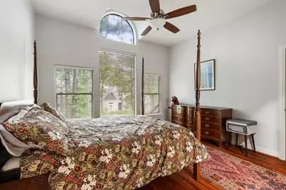 326 S Silvershire Circle, The Woodlands, TX 77381 - Photo 38