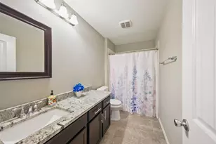 163 Meadow Valley Dr, Conroe, TX 77384 - Photo 26