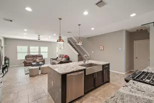 163 Meadow Valley Dr, Conroe, TX 77384 - Photo 6