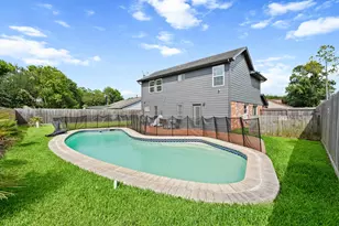 707 Land Grant Dr, Richmond, TX 77406 - Photo 2
