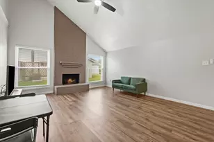707 Land Grant Dr, Richmond, TX 77406 - Photo 10