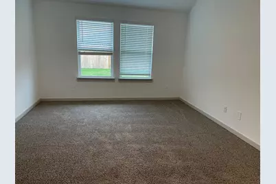 7719 Golden Rubia, Rosharon, TX 77583 - Photo 4