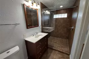 3807 Quiet Pl Dr, Houston, TX 77082 - Photo 10