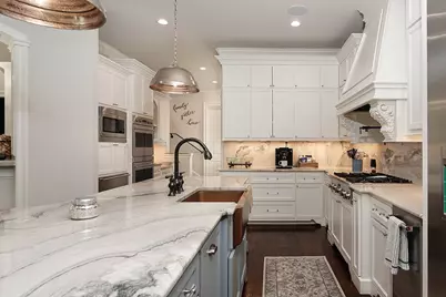 71 N Lamerie Way, The Woodlands, TX 77382 - Photo 12