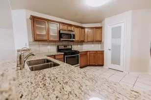 11818 Canyon Falls Dr, Tomball, TX 77375 - Photo 8