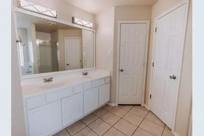 11818 Canyon Falls Drive, Tomball, TX 77375 - Photo 16