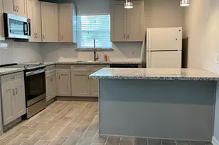 9415 Westacre Pl, Houston, TX 77083 - Photo 10