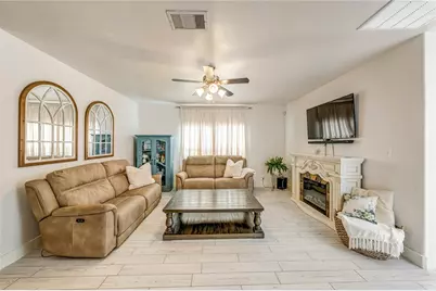 7907 Beryl Court, Texas City, TX 77591 - Photo 4
