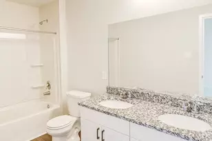 10123 Cerritos dr, Conroe, TX 77306 - Photo 4