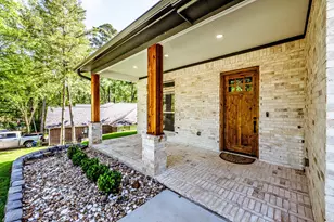 1316 River Oaks Dr, Huntsville, TX 77340 - Photo 4