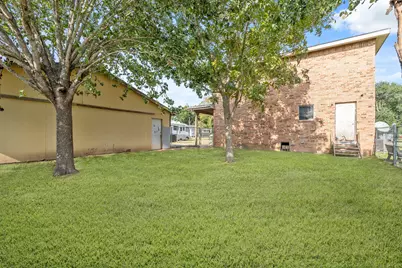 4612 17th Street, Bacliff, TX 77518 - Photo 16