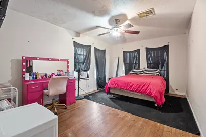 4612 17th Street, Bacliff, TX 77518 - Photo 12