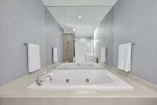 3292 Holly Hall St, Houston, TX 77054 - Photo 16