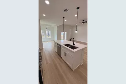 403 Arizona Street, La Porte, TX 77571 - Photo 6