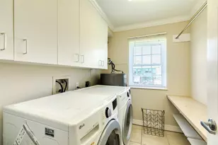 23008 Verano Dr, Galveston, TX 77554 - Photo 6