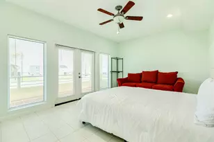 23008 Verano Dr, Galveston, TX 77554 - Photo 12