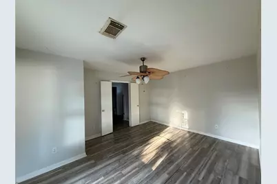 742 27th Street, San Leon, TX 77539 - Photo 6