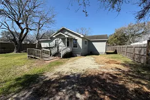 742 27th St, San Leon, TX 77539 - Photo 1