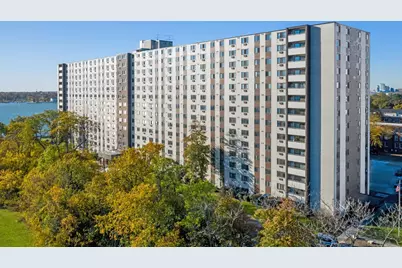 7800 E Jefferson Ave, Detroit, MI 48214 - Photo 2