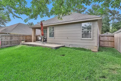 106 Snug Harbor Drive, Conroe, TX 77356 - Photo 12