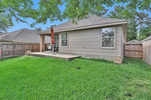 106 Snug Harbor Dr, Conroe, TX 77356 - Photo 12