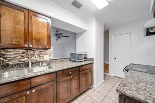 3368 Burke Rd, Pasadena, TX 77504 - Photo 8