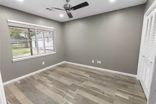 302 Shadow Creek Dr, El Lago, TX 77586 - Photo 18