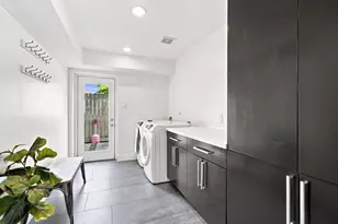 109 Bryan St, Houston, TX 77011 - Photo 28