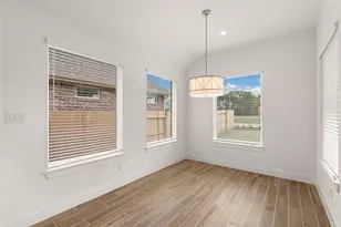 22639 Big Stump Dr, Porter, TX 77365 - Photo 10