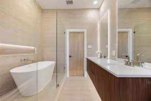 2021 Wilburforce Street W, Houston, TX 77091 - Photo 18