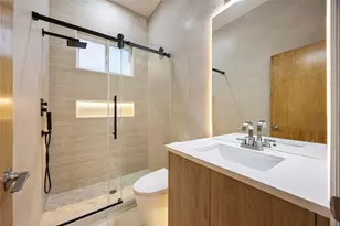 2021 Wilburforce Street W, Houston, TX 77091 - Photo 24