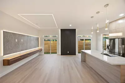 2021 Wilburforce Street W, Houston, TX 77091 - Photo 4