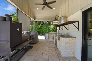 1124 Bowie St, Columbus, TX 78934 - Photo 20