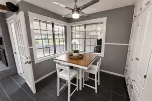 5902 Arboles Dr, Houston, TX 77035 - Photo 8