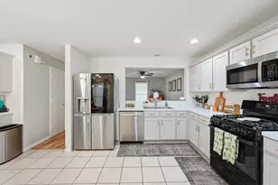 826 Grand Plains Dr, Houston, TX 77090 - Photo 12