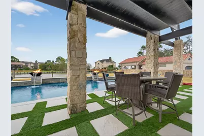 2522 Baycrest Drive, Houston, TX 77058 - Photo 34