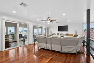 2522 Baycrest Dr, Houston, TX 77058 - Photo 16
