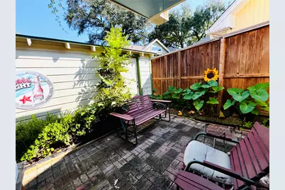 2614 Beauchamp Street, Houston, TX 77009 - Photo 18